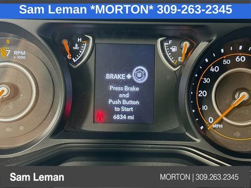 Used 2024 Jeep Gladiator Sport image 12