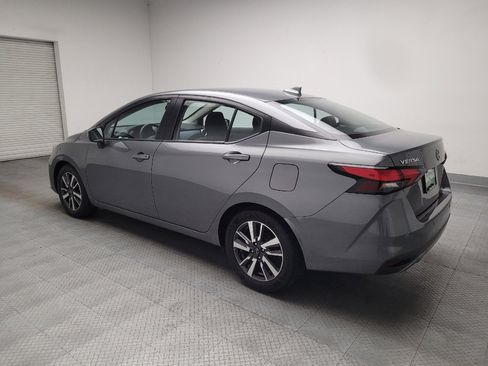 Used 2025 Nissan Versa SV FWD image 3