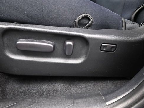 Used 2020 Toyota Tacoma TRD Sport image 33