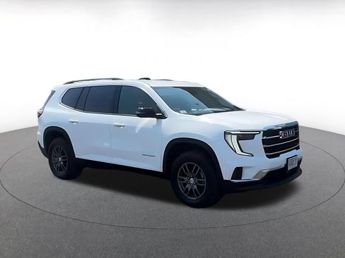 Used 2025 GMC Acadia Elevation AWD/4WD image 2