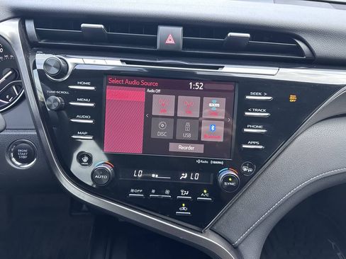 Used 2020 Toyota Camry SE w/ Audio Package AWD/4WD image 19