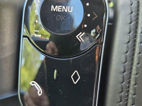 Used 2018 Land Rover Range Rover Supercharged image 30