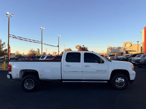 Used 2013 GMC Sierra 3500 Denali image 3