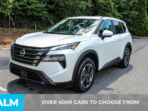 Used 2025 Nissan Rogue SV FWD image 3