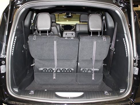 New 2026 Chrysler Voyager LX image 30