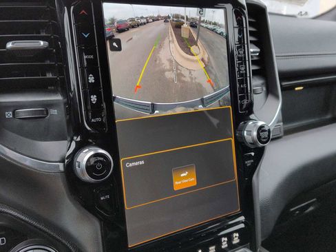 Used 2023 RAM 1500 Laramie image 24