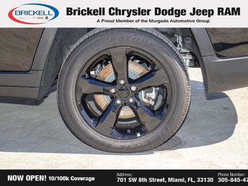 Used 2025 Jeep Grand Cherokee L Altitude image 41