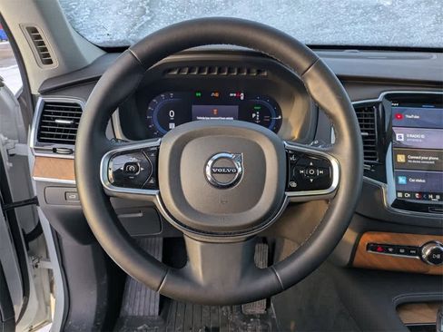 Used 2025 Volvo XC90 T8 Plus w/ Protection Package Premier image 22