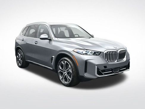 New 2026 BMW X5 xDrive40i image 2
