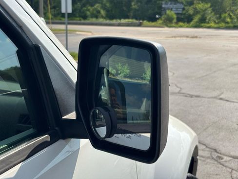 Used 2009 Dodge Nitro SE AWD/4WD image 34