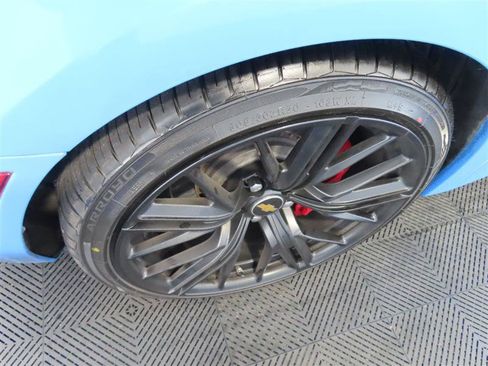 Used 2023 Chevrolet Camaro SS RWD image 8