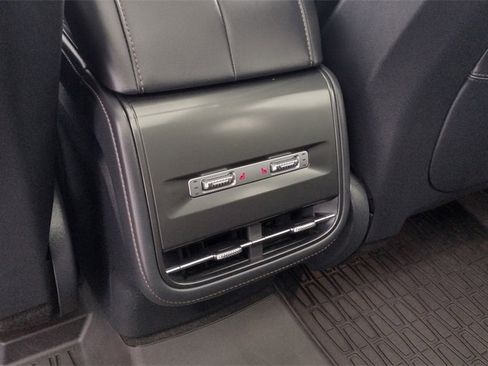 Certified 2024 Lincoln Nautilus Reserve w/ Equipment Group 202A image 23