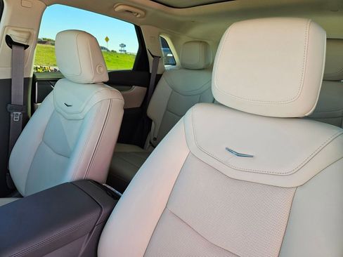 New 2026 Cadillac XT5 Premium Luxury w/ Driver Assist Package image 12