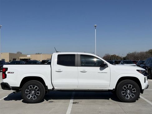 New 2026 Chevrolet Colorado Z71 w/ Technology Package image 3
