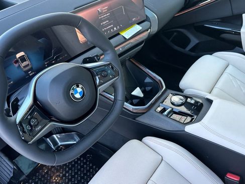 Used 2026 BMW X3 xDrive30 w/ Premium Package image 4