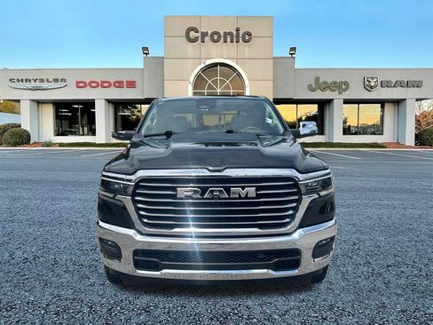 Used 2025 RAM 1500 Laramie AWD/4WD image 8