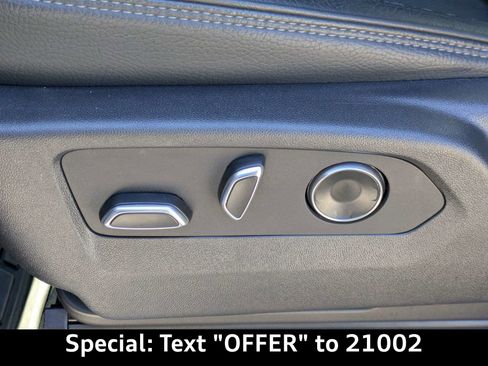 Used 2024 GMC Sierra 1500 Denali w/ Denali Reserve Package AWD/4WD image 22