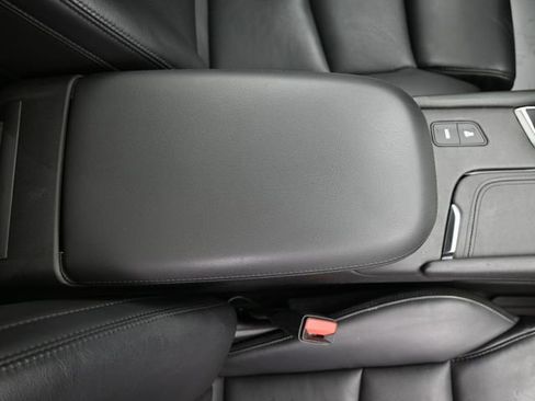 Used 2017 Cadillac XT5 Premium Luxury w/ LPO, Wheel Lock Package image 36