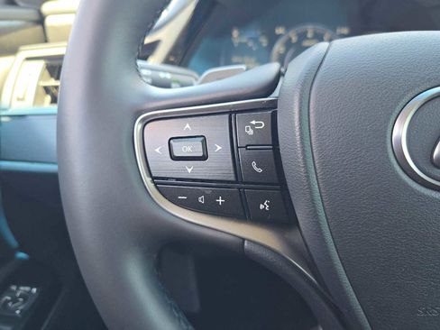 Used 2022 Lexus ES 350 w/ Premium Package FWD image 29