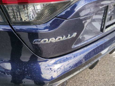 Used 2025 Toyota Corolla XSE image 32
