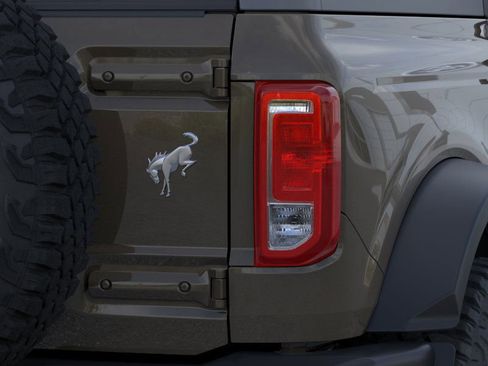 New 2025 Ford Bronco 2-Door w/ Sasquatch Package image 23