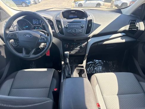 Used 2017 Ford Escape SE image 11