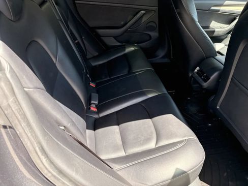 Used 2022 Tesla Model 3 Performance AWD/4WD image 7