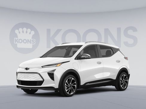 Used 2023 Chevrolet Bolt EUV Premier image 1