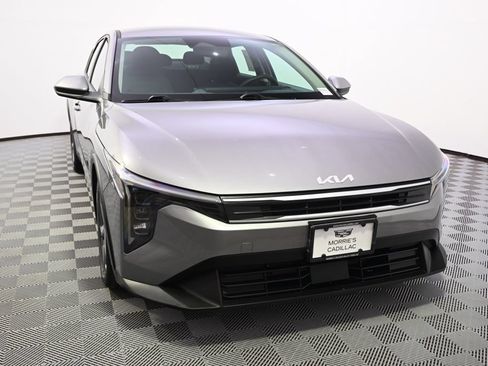 Used 2025 Kia K4 FWD image 9