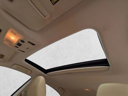Used 2014 Lexus ES 350 w/ Premium Package FWD image 15