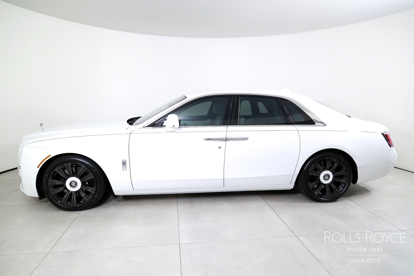 Certified 2021 Rolls-Royce Ghost AWD/4WD image 3