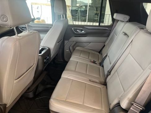 Used 2024 Chevrolet Tahoe LT AWD/4WD image 11
