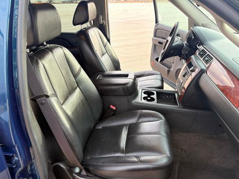 Used 2007 Chevrolet Avalanche LT w/ LT Preferred Equipment Group image 39