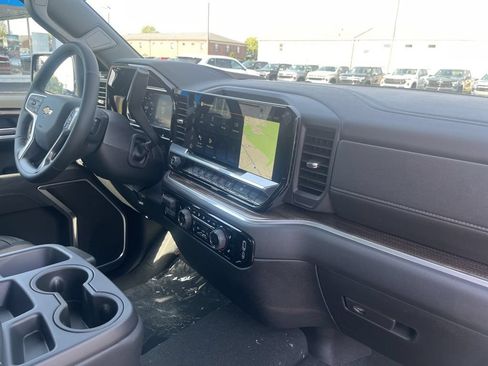 New 2026 Chevrolet Silverado 1500 LT AWD/4WD image 29