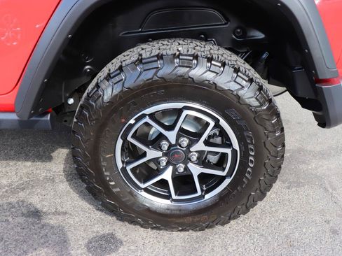Used 2026 Jeep Wrangler Unlimited Rubicon AWD/4WD image 58