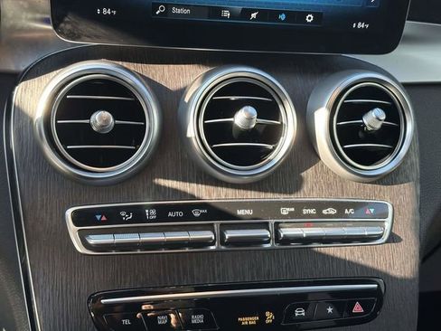 Certified 2022 Mercedes-Benz GLC 300 4MATIC Coupe image 22