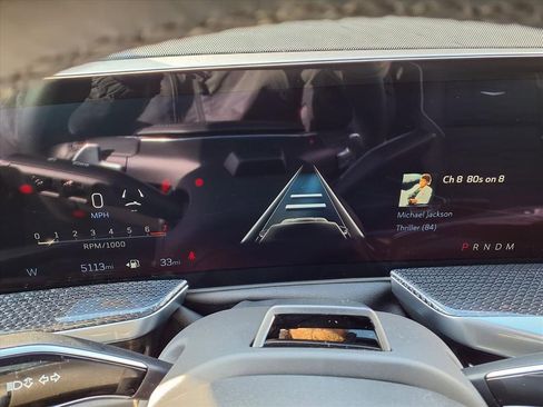 Used 2025 Cadillac Escalade V image 20