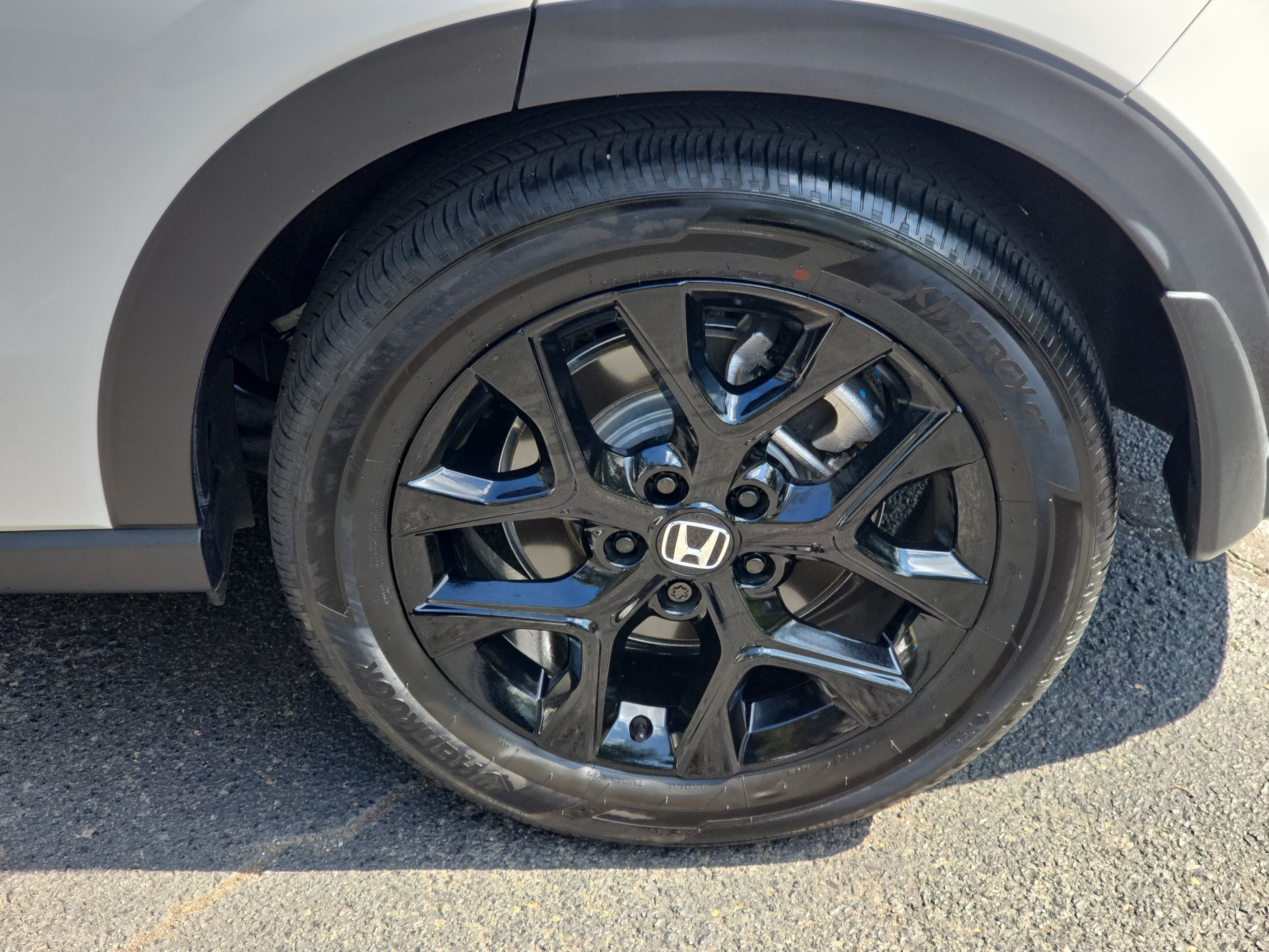 Certified 2025 Honda HR-V Sport image 32