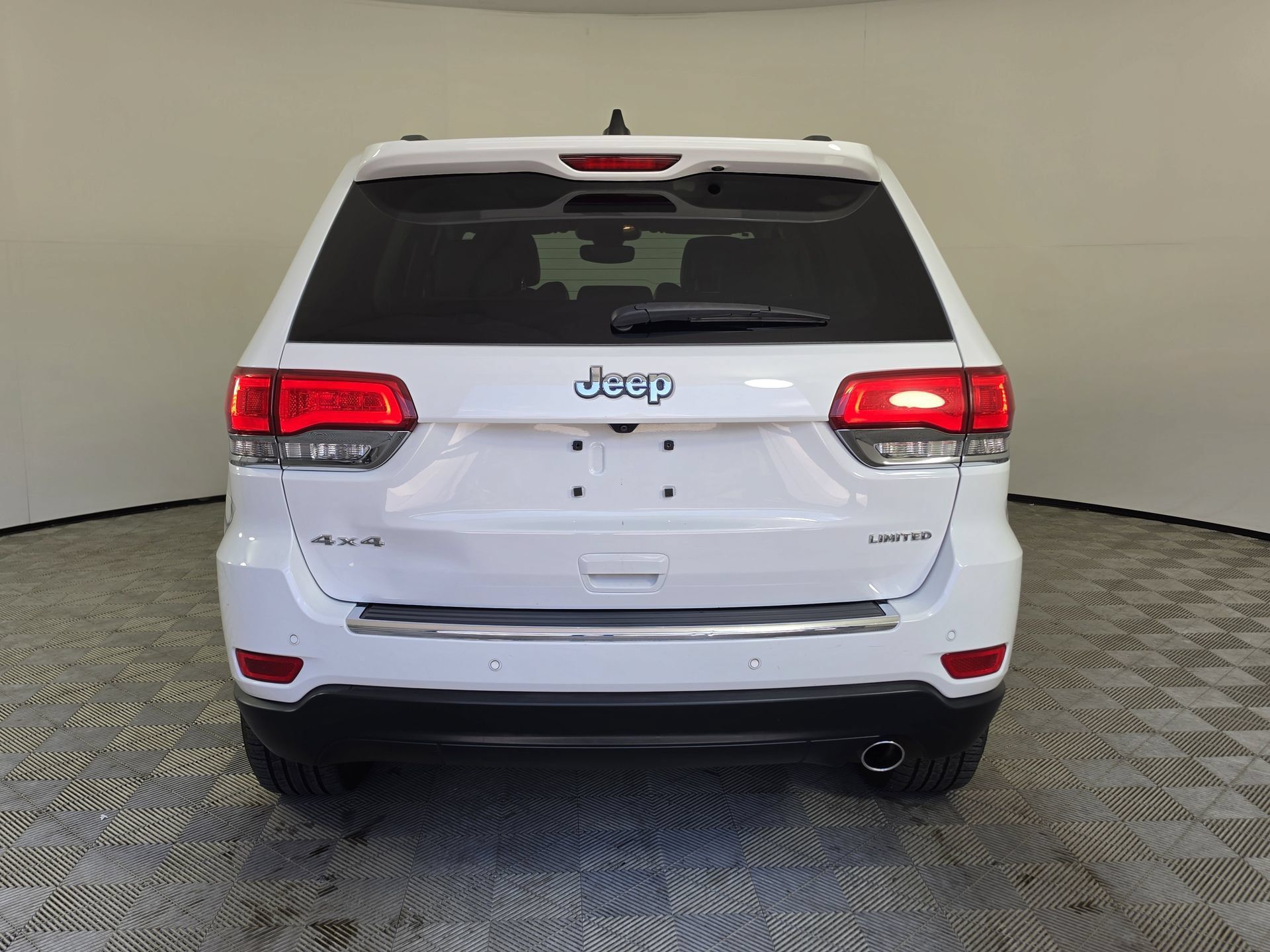 Used 2018 Jeep Grand Cherokee Limited w/ Luxury Group II AWD/4WD image 6
