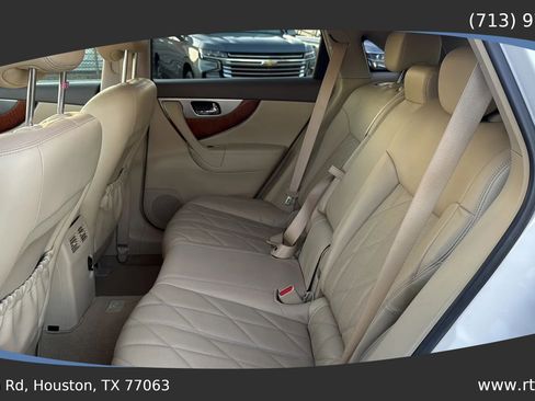Used 2015 INFINITI QX70 3.7 w/ Premium Package image 23