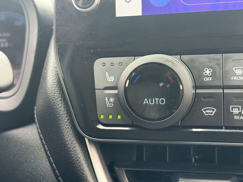 Used 2024 Toyota Grand Highlander FWD image 27