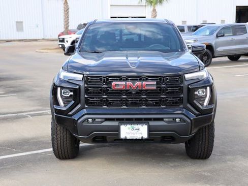 New 2026 GMC Canyon Elevation w/ Convenience Package image 2