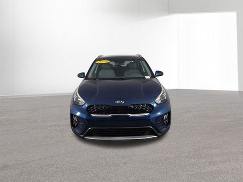 Used 2020 Kia Niro LX image 16