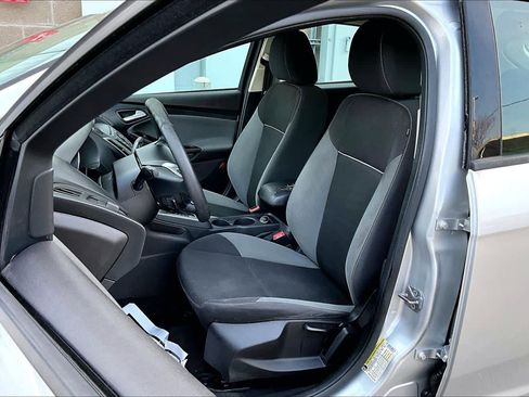 Used 2013 Ford Focus SE image 8