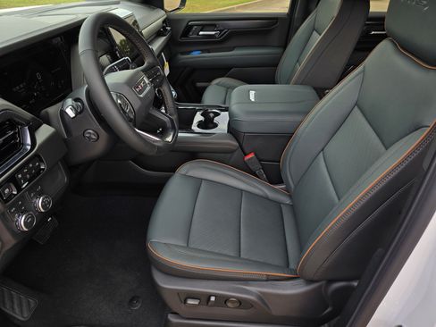 New 2026 GMC Yukon AT4 w/ AT4 Premium Package AWD/4WD image 19