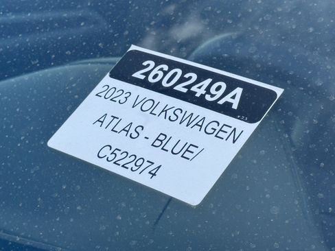 Used 2023 Volkswagen Atlas SE w/ Panoramic Sunroof Package image 36