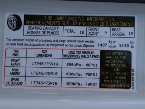 Used 2024 Mercedes-Benz Sprinter 2500 image 41