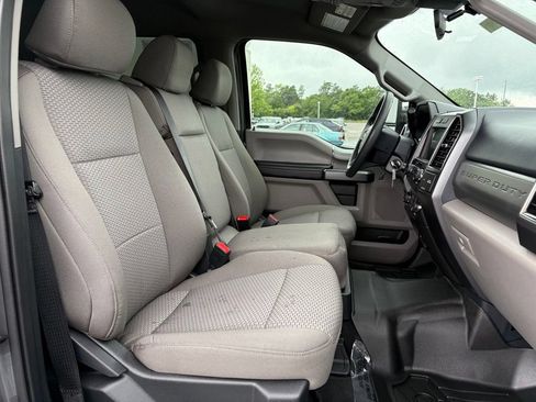 Used 2022 Ford F350 XLT w/ XLT Premium Package AWD/4WD image 14