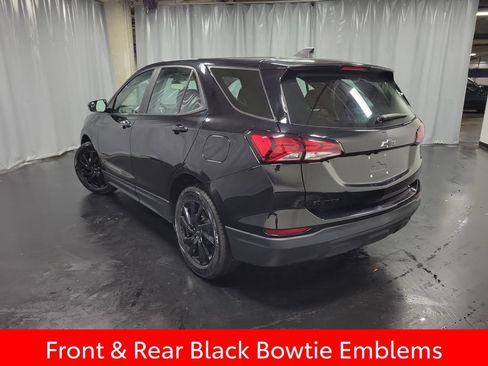 Used 2023 Chevrolet Equinox LS w/ Midnight Edition FWD image 6