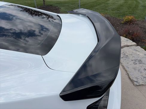 Used 2019 Chevrolet Camaro ZL1 RWD image 38